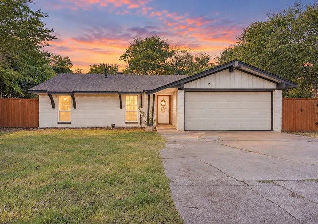 Photo 1 of Single family home for sale at 9308 Sandyhook Cir, Dallas, TX 75227 | MLS# 21388707 | Listing updated on 2026-10-05