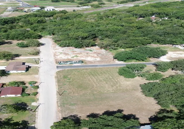 Photo 2 of Land for sale at 601 Universal St #B, Navasota, TX 77868 | MLS# 21384082 | Listing updated on 2026-10-01