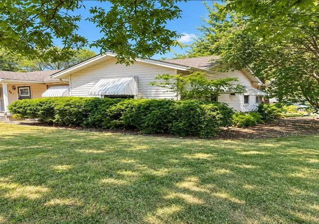 Photo 2 of Single family home for sale at 301 Washington St, Garland, TX 75040 | MLS# 21388673 | Listing updated on 2026-09-17