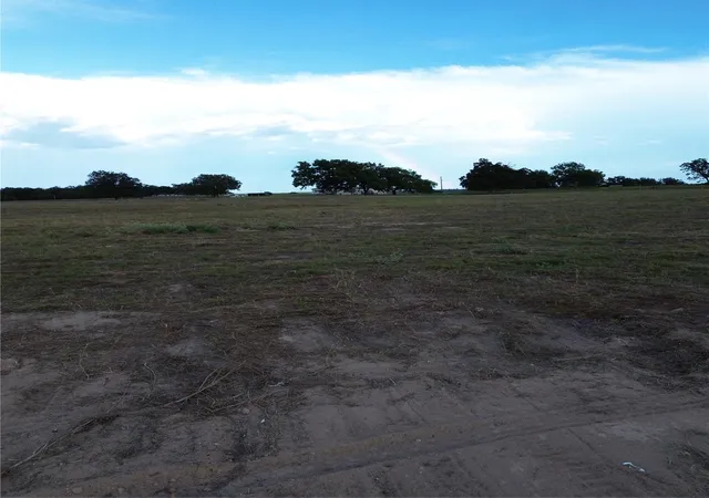 Photo 1 of Land for sale at 0 Grant Prairie Rd #6, Franklin, TX 77856 | MLS# 21381528 | Listing updated on 2026-10-01
