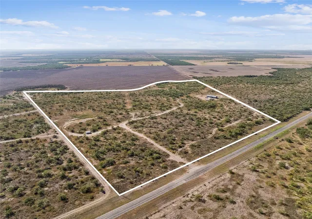 Photo 1 of Sale Pending at 6747 Fm 382, Talpa, TX 76882 | MLS# 21387636 | Listing updated on 2026-10-06