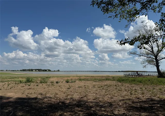 Photo 1 of Land for sale at 456 Cswy View, Kemp, TX 75143 | MLS# 21386581 | Listing updated on 2026-09-18