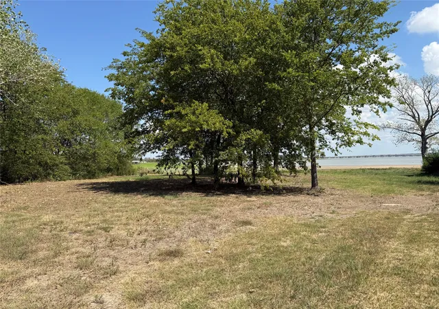 Photo 3 of Land for sale at 456 Cswy View, Kemp, TX 75143 | MLS# 21386581 | Listing updated on 2026-09-18