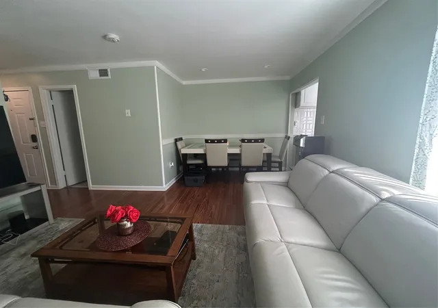 Photo 2 of Townhouse for sale at 2317 Trellis Pl, Richardson, TX 75081 | MLS# 21383147 | Listing updated on 2026-10-04