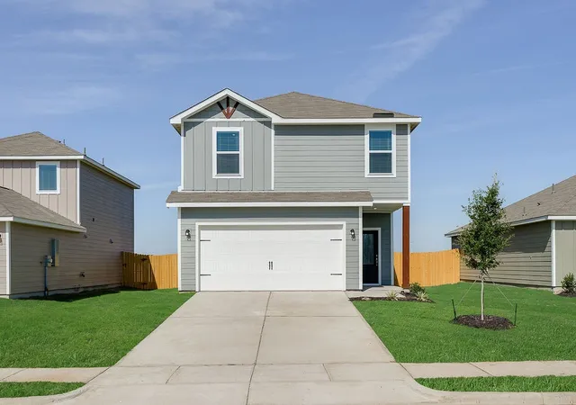 Photo 1 of Single family home for sale at 1302 Reed St, Greenville, TX 75401 | MLS# 21388908 | Listing updated on 2026-09-17