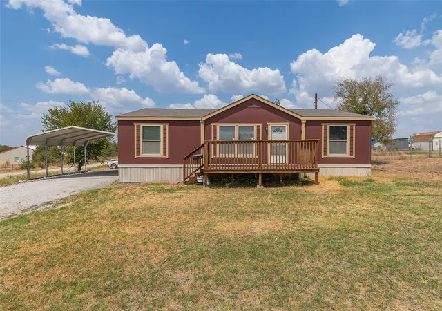 Photo 1 of Manufactured home for sale at 181 Sondra Lin Blvd, Decatur, TX 76234 | MLS# 21388947 | Listing updated on 2026-09-17