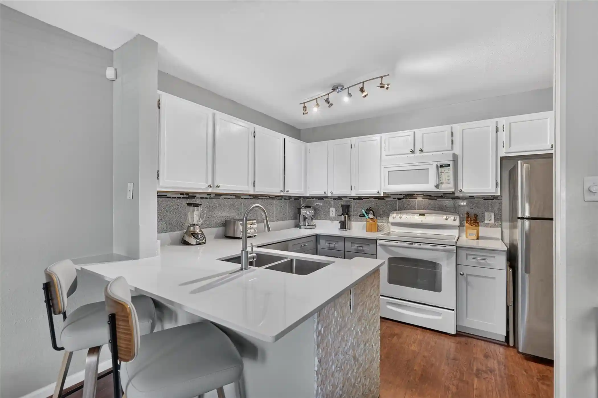 Photo 1 of Condo for sale at 6108 Abrams Rd #403, Dallas, TX 75231 | MLS# 21383625 | Listing updated on 2026-10-15