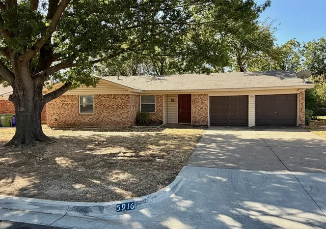 Photo 1 of Sale Pending at 5916 Bowling Dr, Watauga, TX 76148 | MLS# 21388376 | Listing updated on 2026-09-28