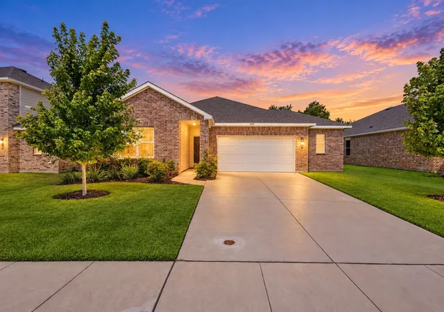 Photo 1 of Single family home for sale at 2325 Frio River Rd, Glenn Heights, TX 75154 | MLS# 21385918 | Listing updated on 2026-10-07
