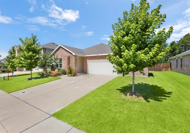 Photo 3 of Single family home for sale at 2325 Frio River Rd, Glenn Heights, TX 75154 | MLS# 21385918 | Listing updated on 2026-10-07