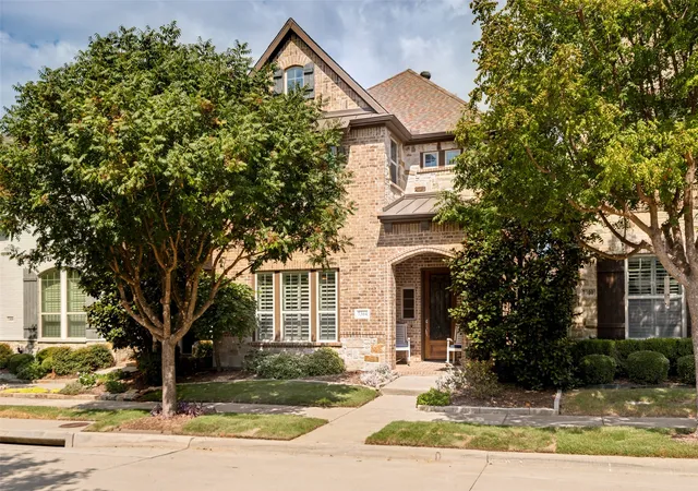 Photo 1 of Single family home for sale at 7304 San Saba Dr, Mc Kinney, TX 75070 | MLS# 21386873 | Listing updated on 2026-10-07