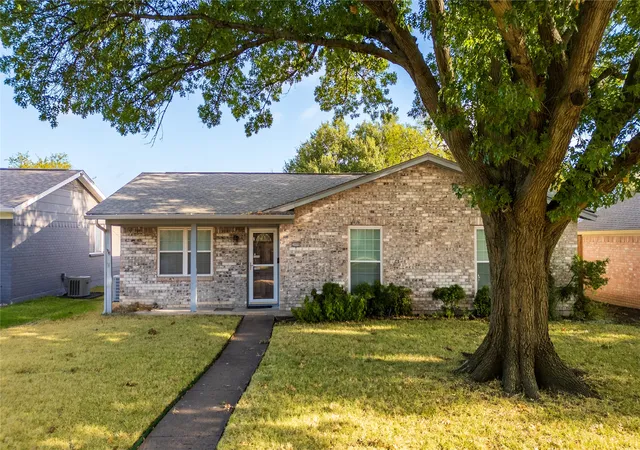 Photo 1 of Single family home for sale at 2009 Tiehack Ln, Garland, TX 75044 | MLS# 21385546 | Listing updated on 2026-09-19