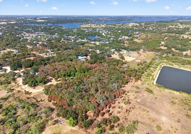 Photo 2 of Sale Pending at 2607 Williamson Rd, Granbury, TX 76048 | MLS# 21388276 | Listing updated on 2026-10-02