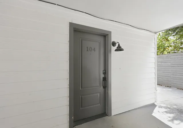 Photo 1 of Condo for sale at 4633 Fairmount St #104, Dallas, TX 75219 | MLS# 21388986 | Listing updated on 2026-09-28