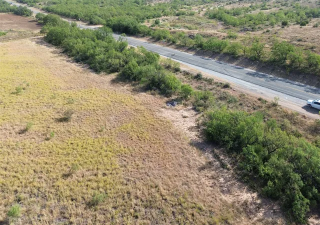 Photo 4 of House for sale at 3196 Fm 2111, Ballinger, TX 76821 | MLS# 21387437 | Listing updated on 2026-09-17