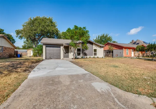 Photo 2 of Single family home for sale at 1617 Ave A, Grand Prairie, TX 75051 | MLS# 21386565 | Listing updated on 2026-10-27