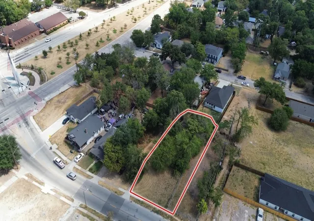 Photo 2 of Land for sale at 1718 Pine St, Dallas, TX 75215 | MLS# 21387974 | Listing updated on 2026-09-17