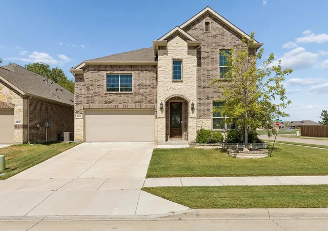 Photo 2 of Single family home for sale at 3700 Swift Fox Way, Mc Kinney, TX 75071 | MLS# 21388494 | Listing updated on 2026-10-10
