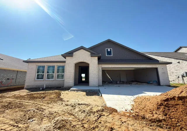 Photo 1 of Single family home for sale at 3408 Helena St, Gainesville, TX 76240 | MLS# 21389043 | Listing updated on 2026-09-17