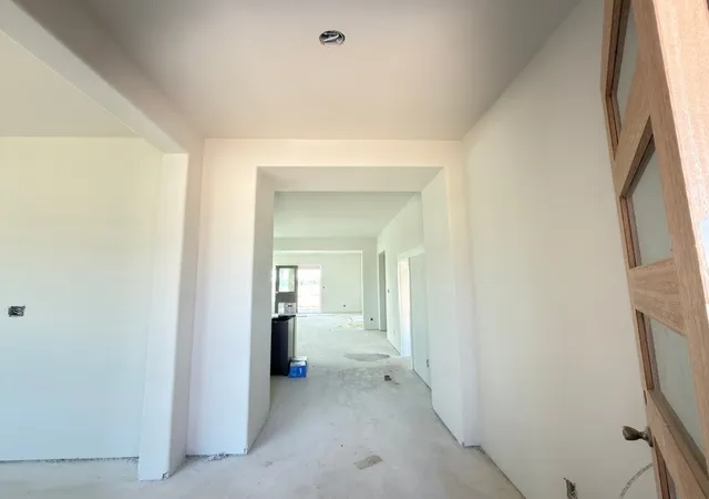 Photo 3 of Single family home for sale at 3408 Helena St, Gainesville, TX 76240 | MLS# 21389043 | Listing updated on 2026-09-17