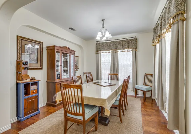 Photo 3 of Sale Pending at 916 Sequoia Way, Fort Worth, TX 76131 | MLS# 21389031 | Listing updated on 2026-10-06