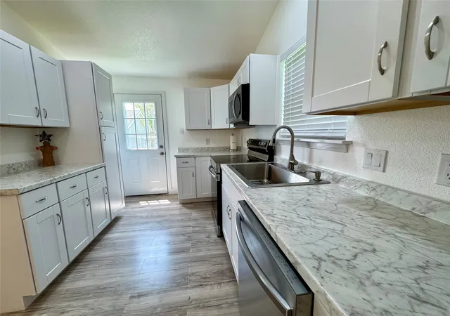Photo 4 of Single family home for sale at 5777 County Rd 927, Nevada, TX 75173 | MLS# 21389079 | Listing updated on 2026-09-17