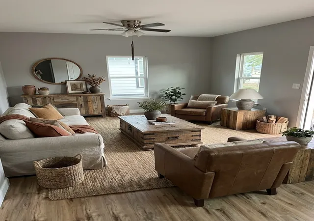 Photo 2 of Single family home for sale at 114 E Oak St, Whitewright, TX 75491 | MLS# 21388310 | Listing updated on 2026-09-23