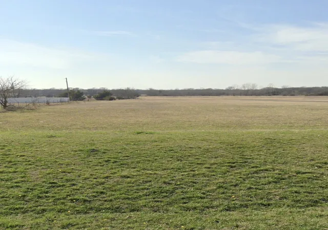 Land for sale at Tbd E Line Rd, Whitewright, TX 75491 | MLS# 21384727
