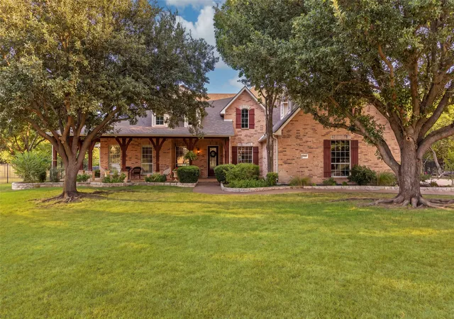 Photo 1 of Single family home for sale at 5801 Bracknell Dr, Allen, TX 75002 | MLS# 21388250 | Listing updated on 2026-09-28