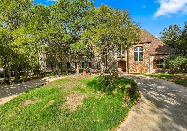 Photo 1 of Single family home for sale at 540 Aqua Marine, Oak Point, TX 75068 | MLS# 21388842 | Listing updated on 2026-09-17