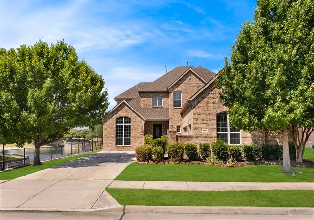 Photo 1 of Single family home for sale at 8107 Cherry Springs Ct, Frisco, TX 75036 | MLS# 21381081 | Listing updated on 2026-10-03