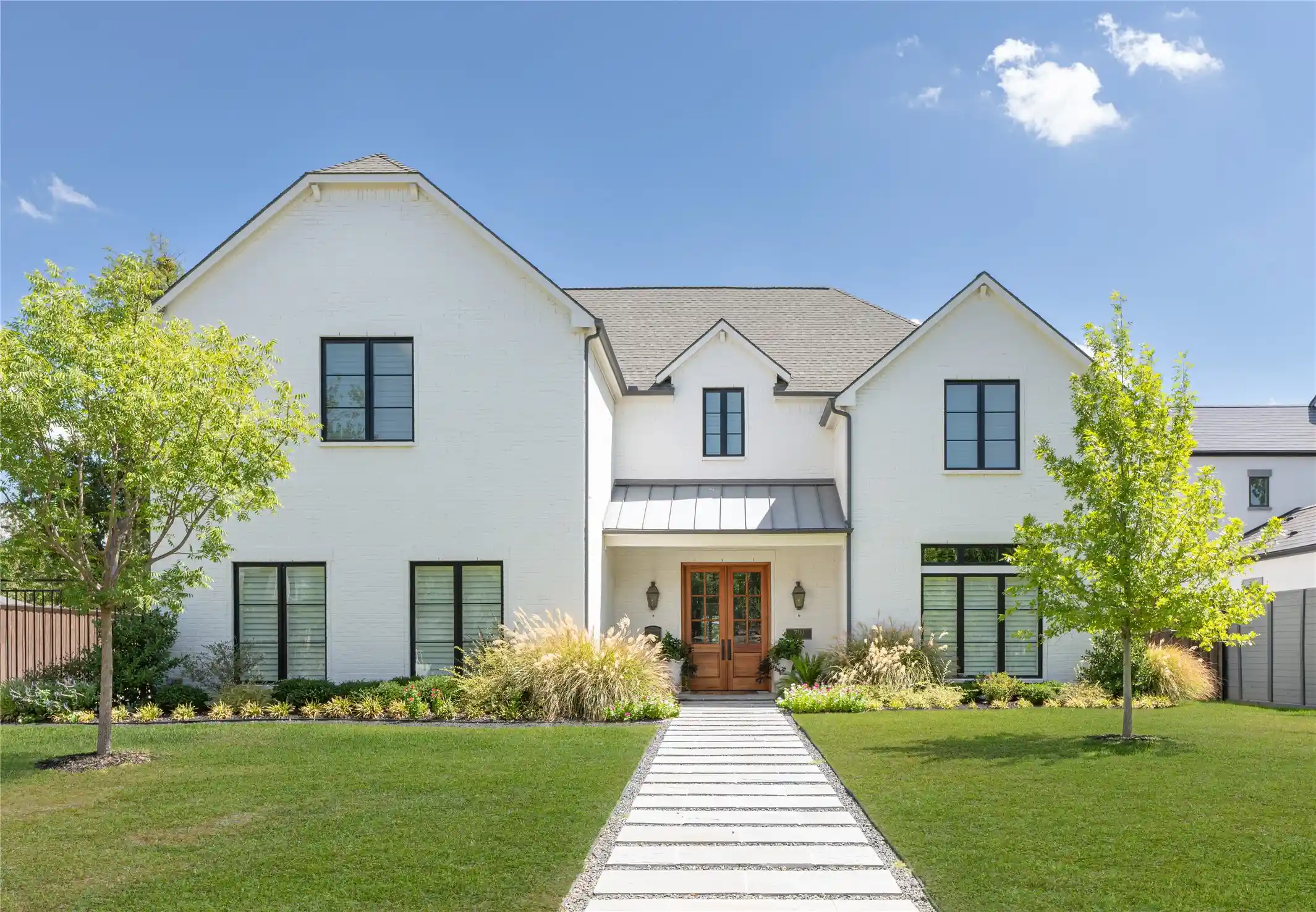 Photo 1 of Mansion for sale at 7110 Robin Rd, Dallas, TX 75209 | MLS# 21389179 | Listing updated on 2026-10-25