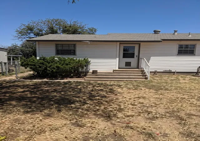 Photo 1 of Sale Pending at 5125 Flagstone Dr, Fort Worth, TX 76114 | MLS# 21389229 | Listing updated on 2026-10-02