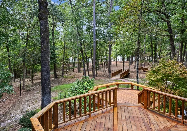 Photo 2 of Single family home for sale at 195 Brazos Bnd, Holly Lake Ranch, TX 75765 | MLS# 21369653 | Listing updated on 2026-09-22