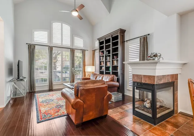 Photo 2 of Single family home for sale at 11474 Chaucer Dr, Frisco, TX 75035 | MLS# 21343019 | Listing updated on 2026-09-24