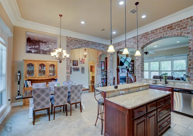 Photo 3 of Single family home for sale at 746 Dumaine Dr, Bossier City, LA 71111 | MLS# 21386518 | Listing updated on 2026-10-07