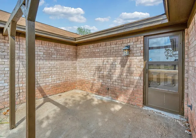Photo 1 of Single family home for sale at 369 Anna Hobbs Ln, Eddy, TX 76524 | MLS# 21389089 | Listing updated on 2026-09-22