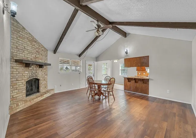 Photo 2 of Single family home for sale at 369 Anna Hobbs Ln, Eddy, TX 76524 | MLS# 21389089 | Listing updated on 2026-09-22