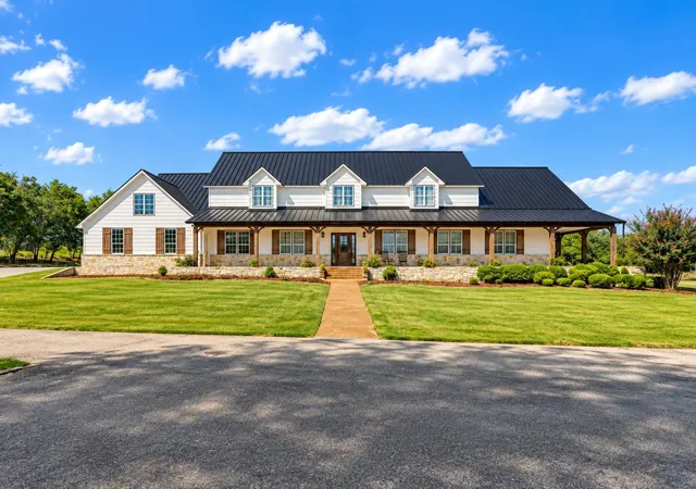 Photo 2 of Single family home for sale at 4163 Fm 730, Decatur, TX 76234 | MLS# 21389262 | Listing updated on 2026-09-17