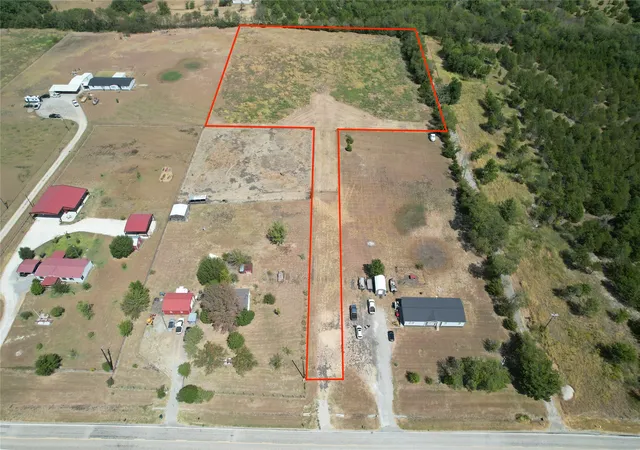 Photo 1 of Land for sale at 8701 Fm 697, Whitewright, TX 75491 | MLS# 21386974 | Listing updated on 2026-09-18