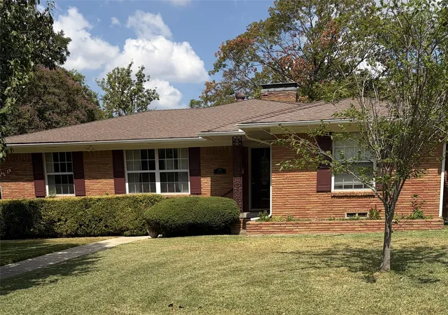 Photo 1 of Single family home for sale at 509 Kathy Dr, Mesquite, TX 75149 | MLS# 21389263 | Listing updated on 2026-09-30