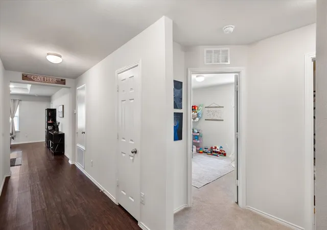 Photo 3 of Single family home for sale at 6032 Anchors Landing Pass, Fort Worth, TX 76179 | MLS# 21389085 | Listing updated on 2026-10-10