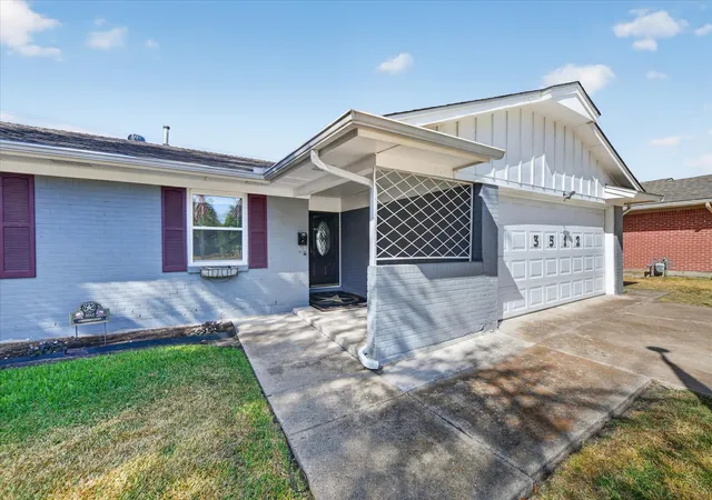Photo 3 of Single family home for sale at 3512 Coronado Ct, Fort Worth, TX 76116 | MLS# 21389040 | Listing updated on 2026-10-06
