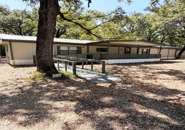 Photo 1 of Manufactured home for sale at 107 Meadowlark Ln, Mabank, TX 75156 | MLS# 21389350 | Listing updated on 2026-09-18