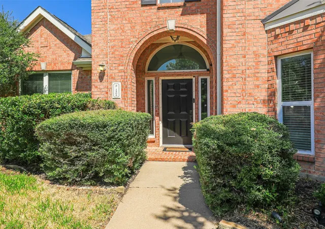 Photo 3 of Single family home for sale at 1206 Bel Air Dr, Allen, TX 75013 | MLS# 21389009 | Listing updated on 2026-09-18
