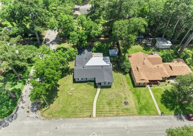 Photo 2 of Single family home for sale at 801 Park, Gilmer, TX 75644 | MLS# 21389382 | Listing updated on 2026-10-07