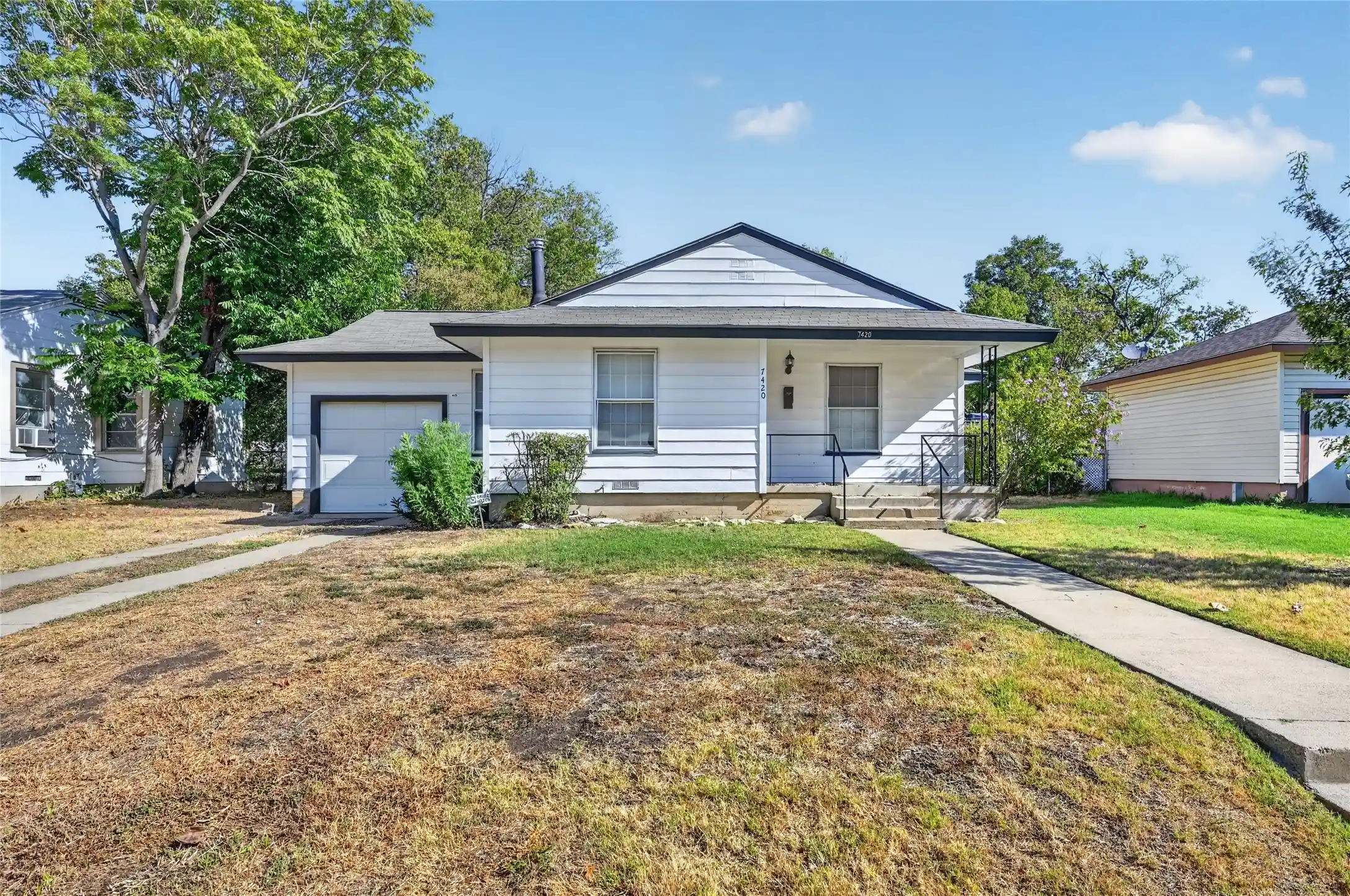 Photo 1 of Single family home for sale at 7420 Arlie Ave, Fort Worth, TX 76116 | MLS# 21383208 | Listing updated on 2026-10-24