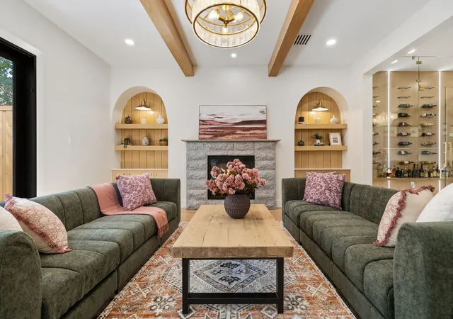 Photo 1 of Townhouse for sale at 4026 Herschel Ave, Dallas, TX 75219 | MLS# 21387556 | Listing updated on 2026-09-18