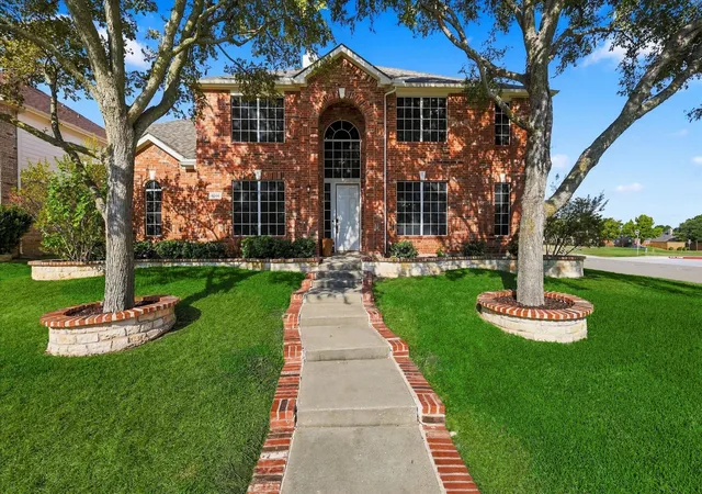 Photo 1 of Single family home for sale at 8309 Sand Ridge Dr, Plano, TX 75025 | MLS# 21388265 | Listing updated on 2026-09-20