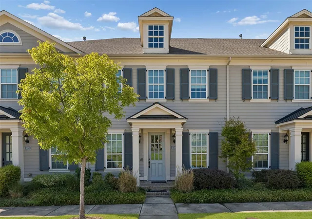 Photo 1 of Townhouse for sale at 1016 Gardenia St, Carrollton, TX 75007 | MLS# 21383637 | Listing updated on 2026-09-22
